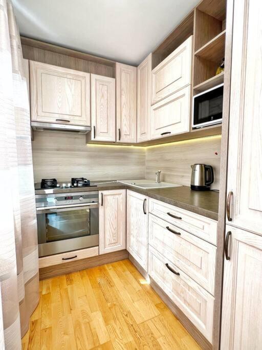 נרבה New Apartment With A View In The Town Center מראה חיצוני תמונה